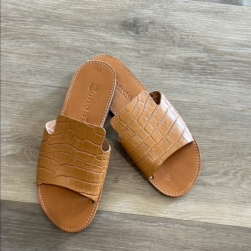 Crocodile Embossed Tan Slide Sandals